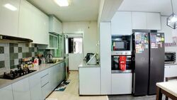 Blk 426C Floral Spring @ Yishun (Yishun), HDB 5 Rooms #501991911